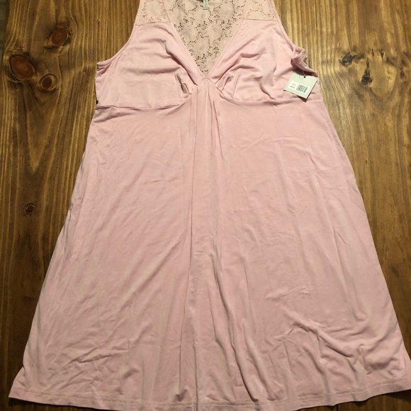 Madison Intimates Other - NWT Pastel Pink Lace Nightgown